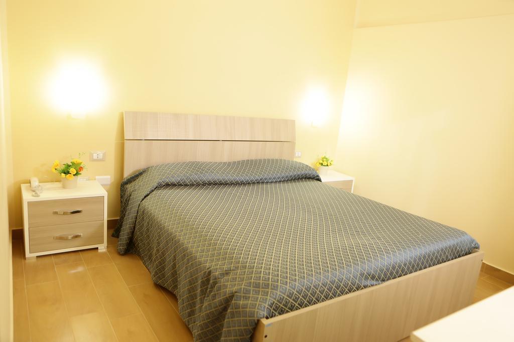 Hotel Il Quadrifoglio Torre del Greco Eksteriør bilde